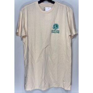 Urban Outfitters Repurpose shirt size medium